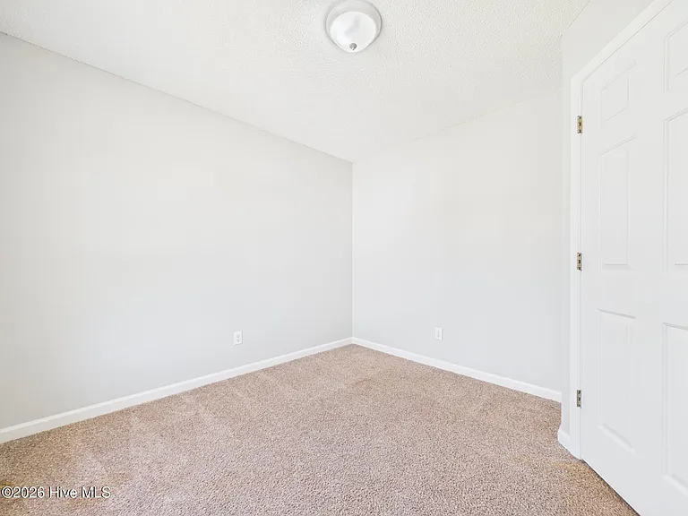 17 Brantley Cir — Photo 32