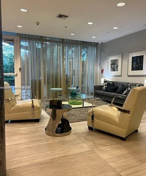 1861 NW South River Dr #1403 — Photo 11