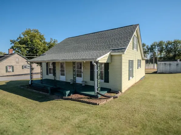 203 S 6th St, Lockhart, SC 29364