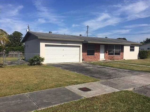 2nd image of 10211 SW 157th St