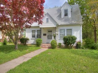 2839 Chapel Hill Rd #B, Durham, NC 27707