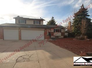 5520 Escapardo Way, Colorado Springs, CO 80917