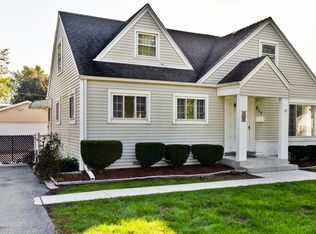 817 Rowlett Ave, Melrose Park, IL