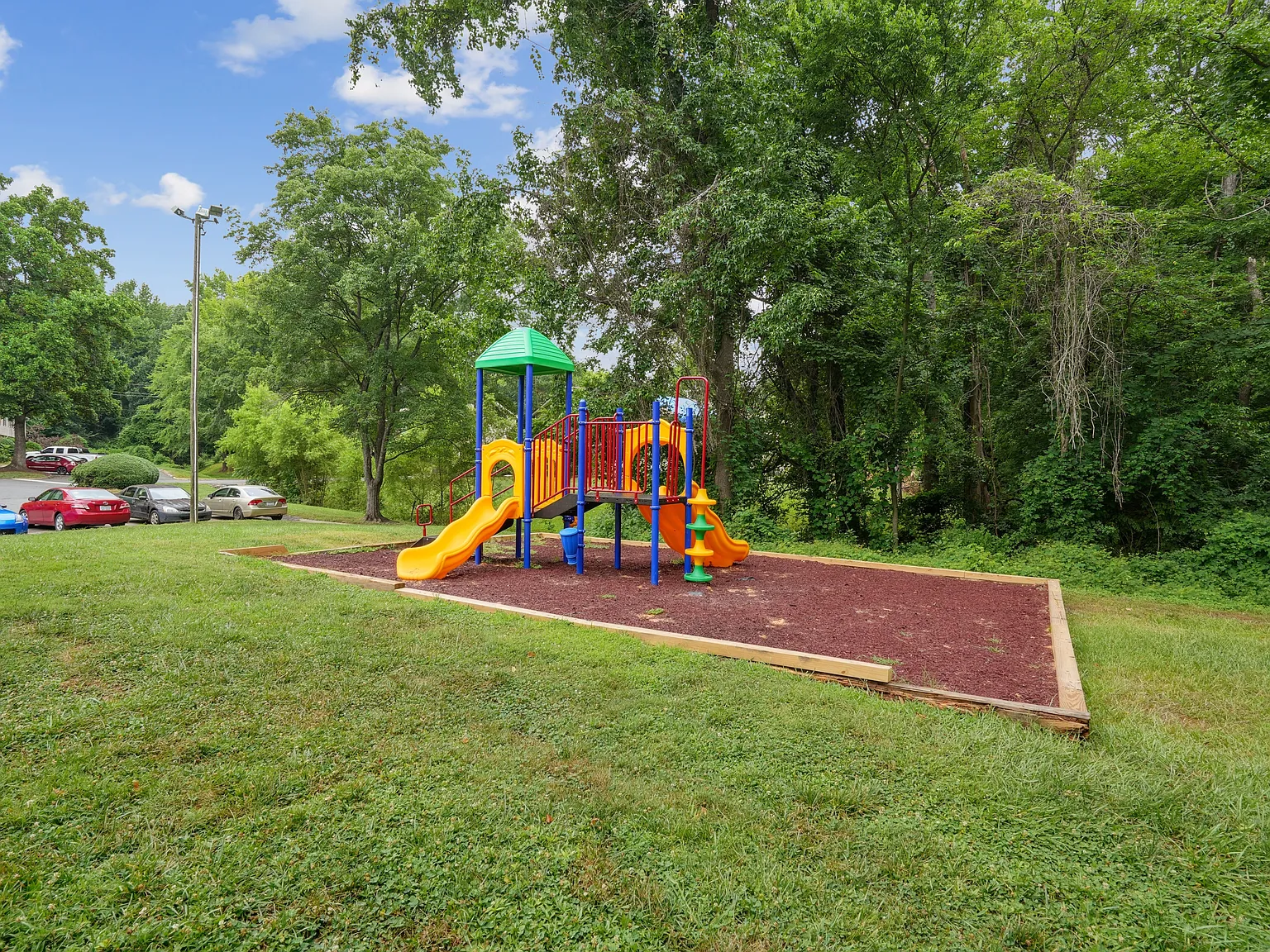 The Highlands Apartments — Photo 4