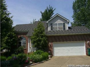 4312 Arwine Ct, Worthington Hills, KY 40245