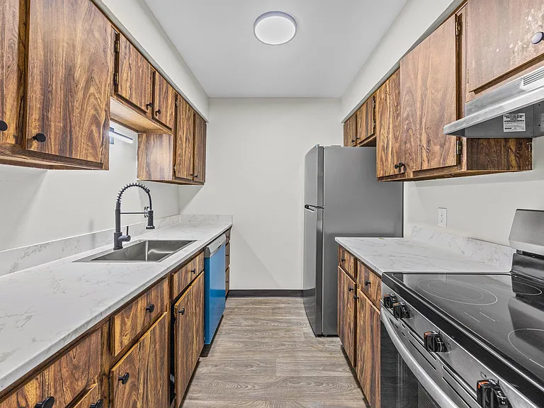 2519 Culver Road Apartments — Photo 19