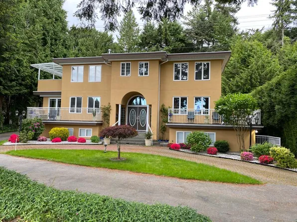 4501 A Woodgreen Dr, West Vancouver, BC V7S 2T8