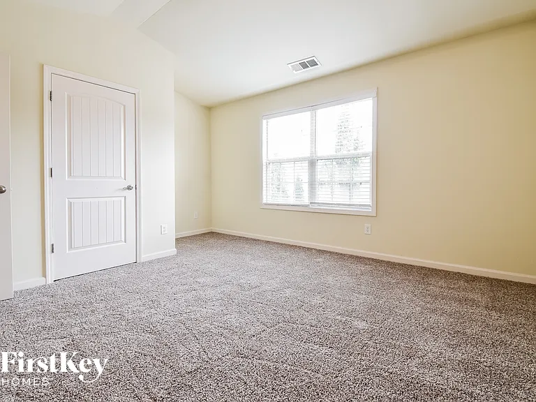 1068 Parkmist Dr — Photo 12
