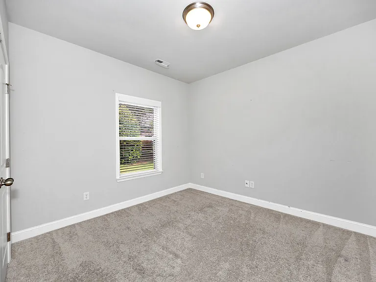 207 Blackwood Dr NW — Photo 14