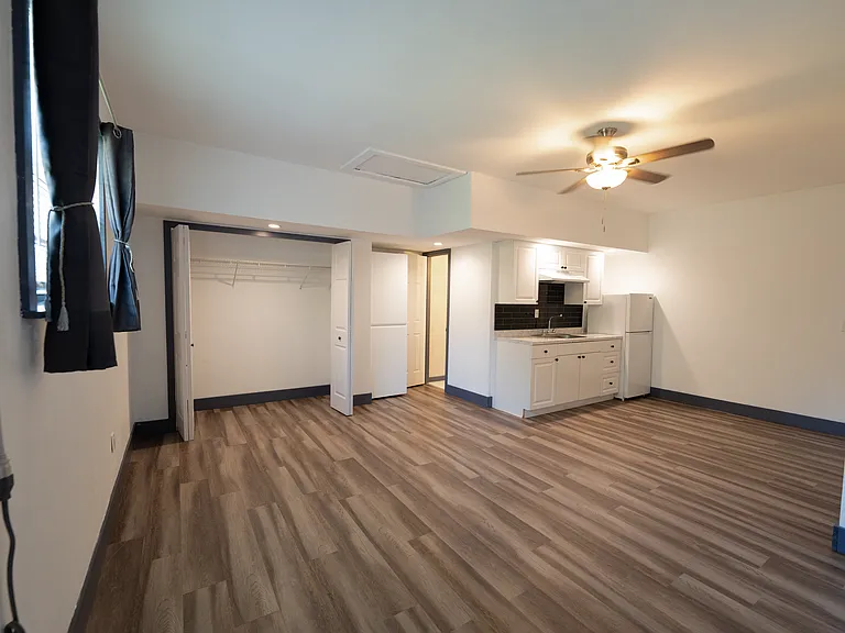Private Entrance to Studio