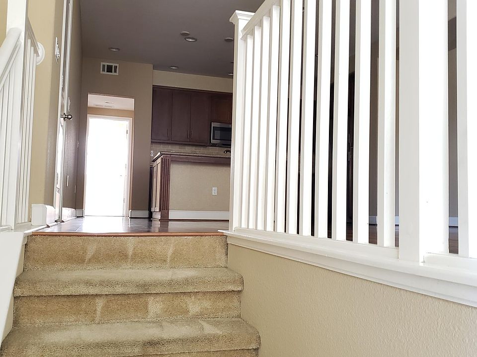 Entrance to living room