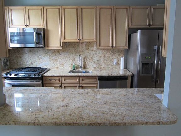 2nd image of 5011 41st St
