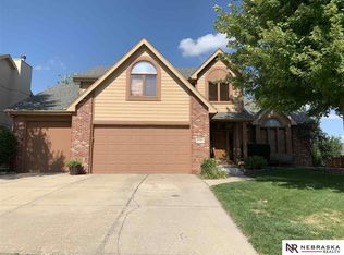 10314 Newport Ave, Omaha, NE 68122