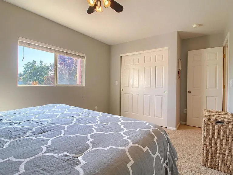 424 Montgomery Dr #TOWNHOUSE — Photo 13