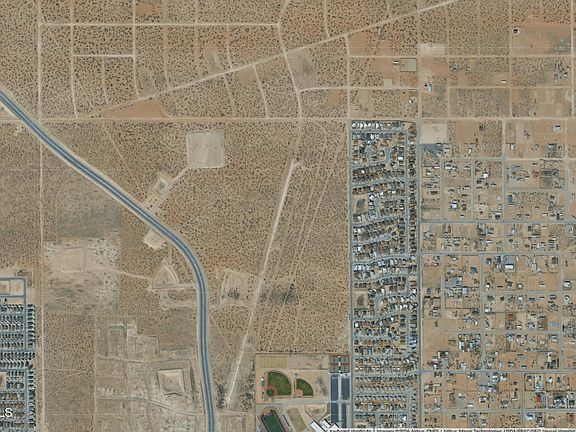 5th image of Vista Del Sol Dr