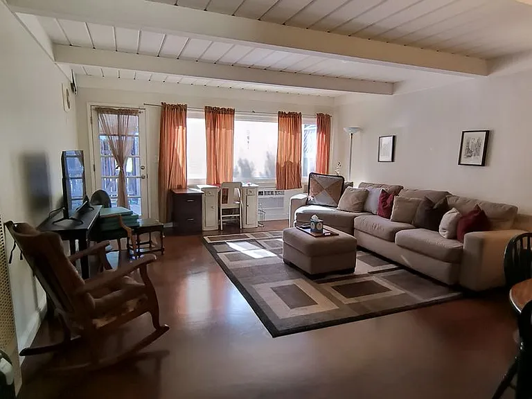 2806 Santa Paula Ct — Photo 3