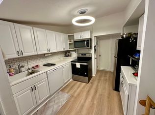 106 N Policy St #A, Salem, NH 03079