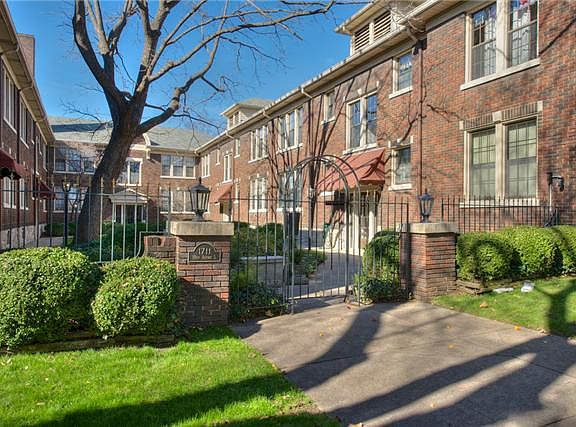 5th image of 1711 18th Ave S APT C1