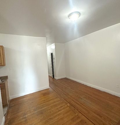 2nd image of 3560 Olinville Ave APT 3B
