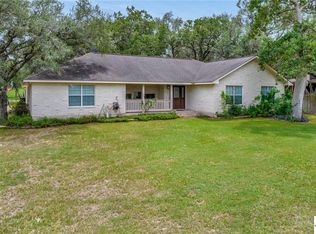 61 Bivouac Ln, Victoria, TX 77905