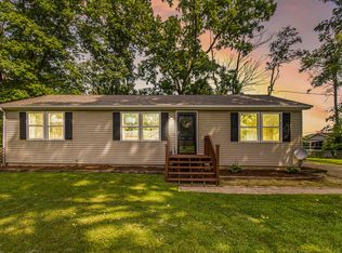 1396 S Sandstone Creek Rd, Jackson, MI 49201