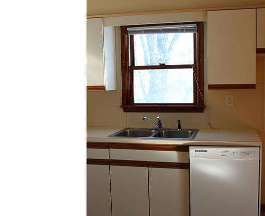 3rd image of 157 Pennsylvania Ave #6