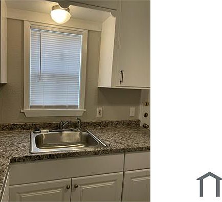 5th image of 4421 Cedar St
