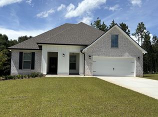 2736 Louis Cir, Crestview, FL 32536