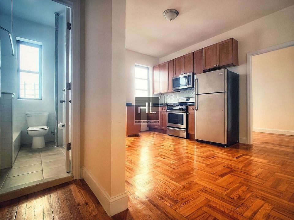 1st image of 3084 34th St APT 5E