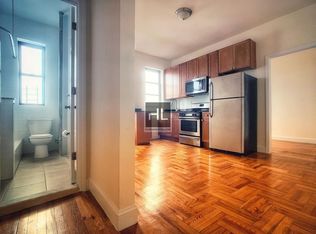 3084 34th St APT 5E, Astoria, NY 11103