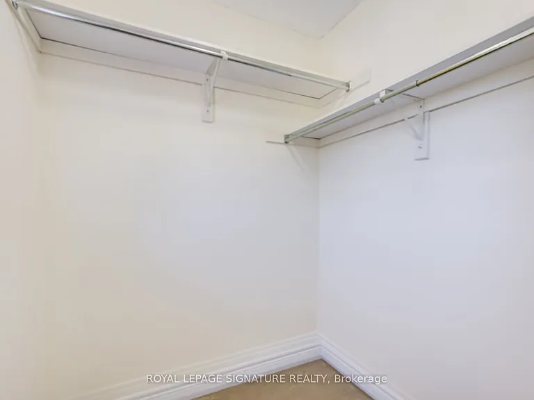 44 Selby Dr — Photo 27