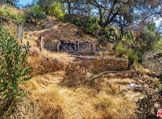 752 Woodland Dr, Sierra Madre, CA 91024