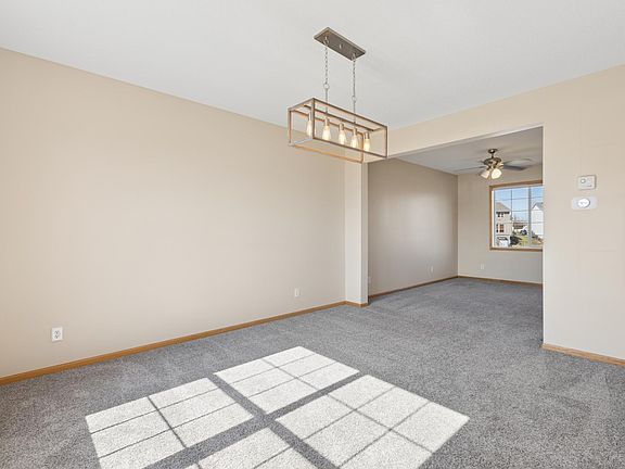 4th image of 2477 Grey Owl Ct