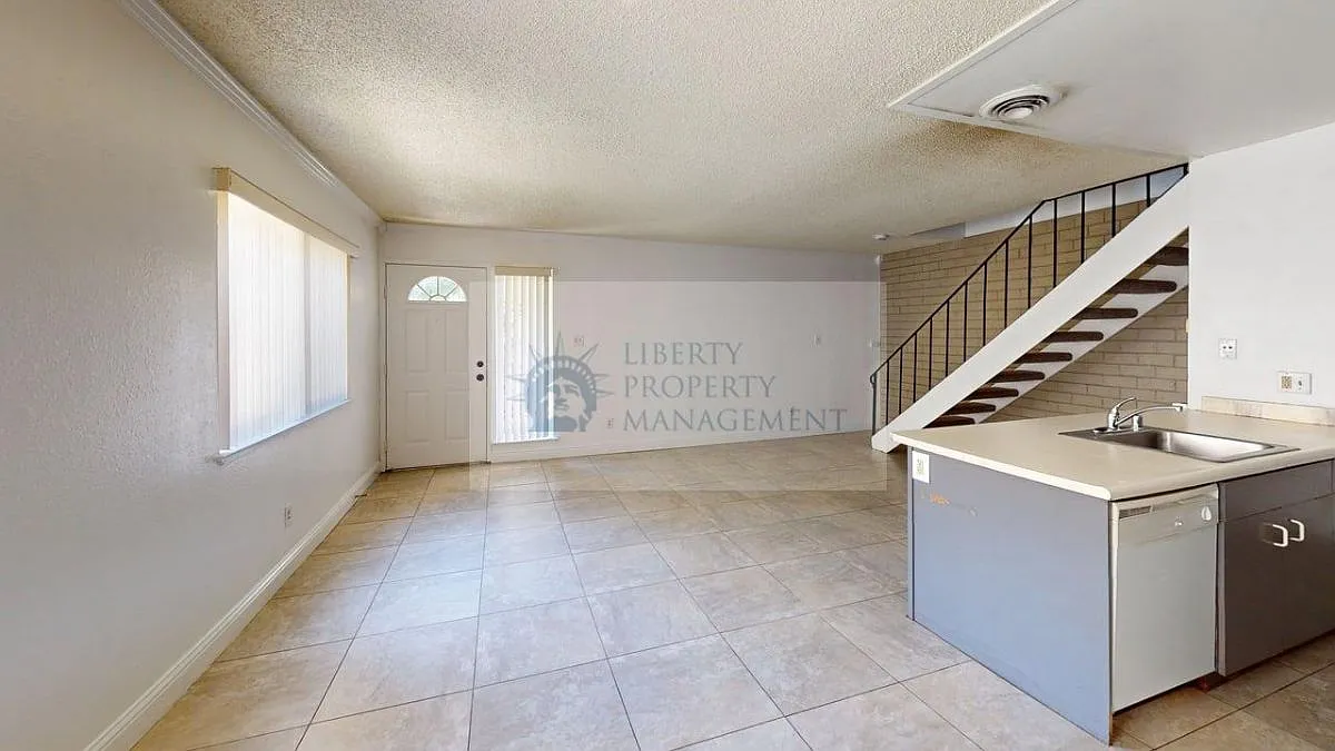 2133 Palisade Ave — Photo 3
