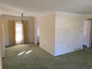4th image of 5118 Lower Beaver Rd