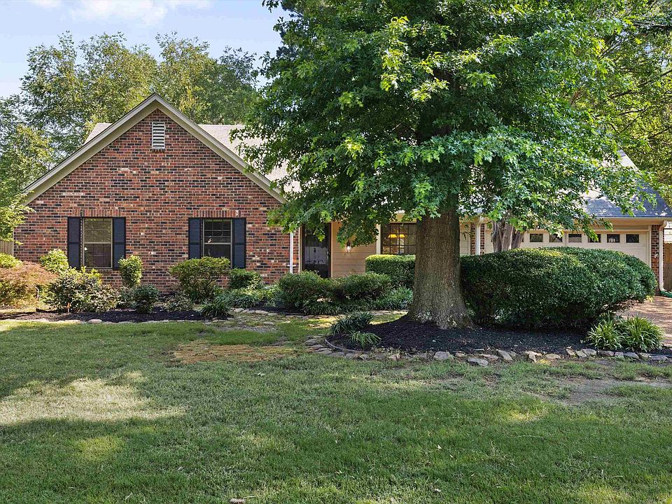 1st image of 8030 Sunny Creek Dr