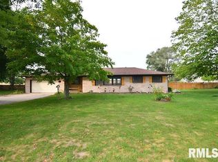 13170 Wolf Rd, Geneseo, IL 61254