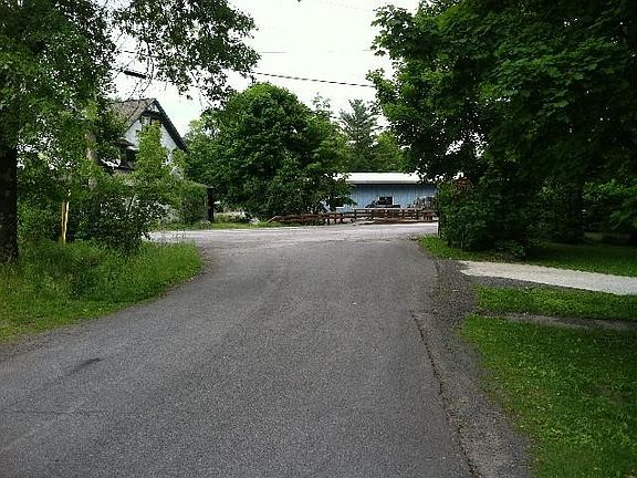 5th image of 9 Lake View Ave