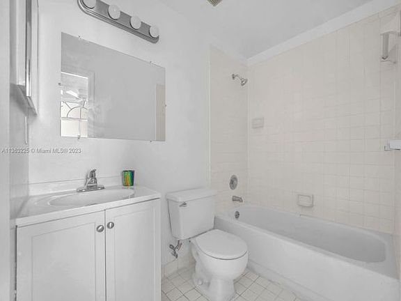 5th image of 20202 Glenmoor Dr #20202