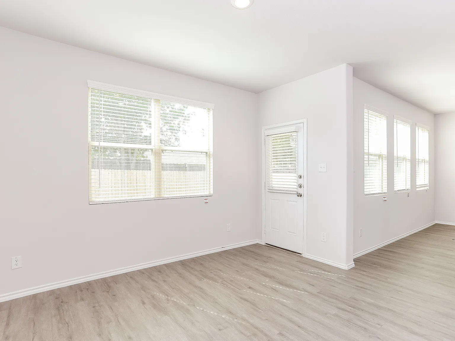 Sycamore Landing — Photo 4