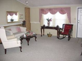 304 Dory Ct, Hampstead, NC 28443