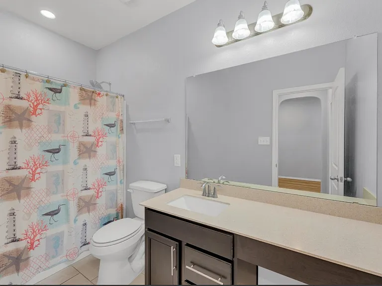 13916 Lyndon B Johnson St — Photo 18