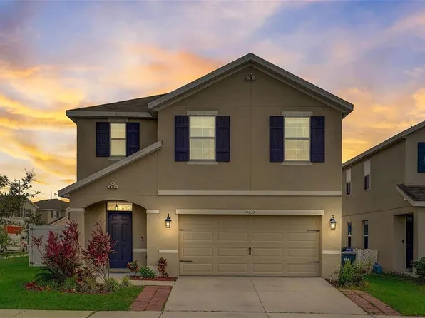 10237 Mangrove Well Rd, Sun City Center, FL 33573