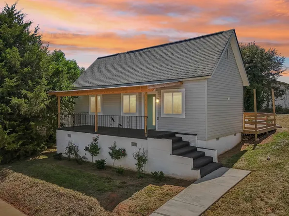 35 Henry St, Greenville, SC 29605