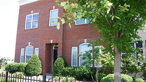 1st image of 3252 Beaumont Centre Cir
