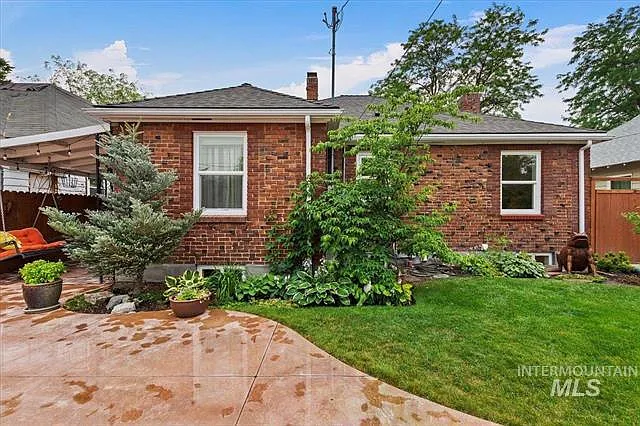 2306 W Madison Ave — Photo 51