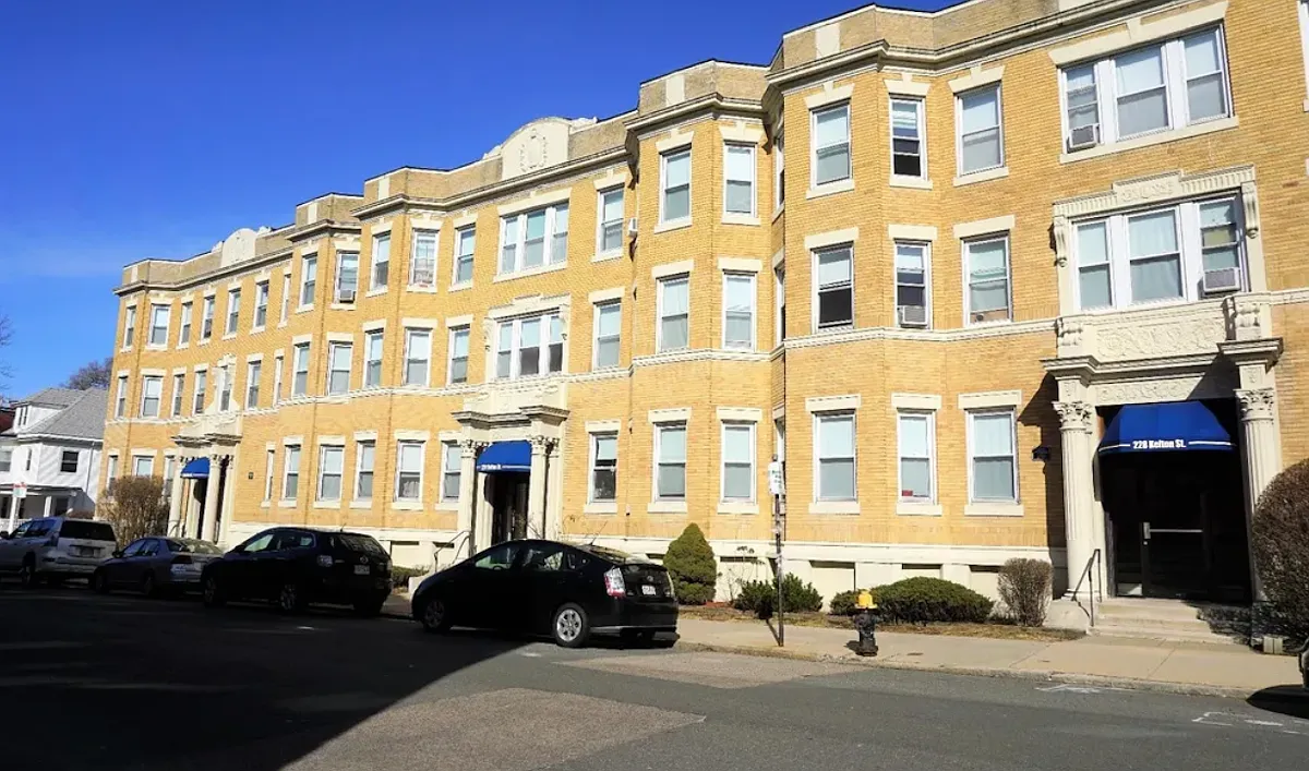 Kelton Street Apartments — Photo 1