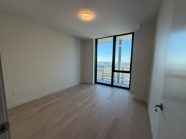 131-02B 40th Rd, Flushing, NY