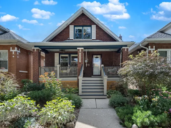 5023 W Oakdale Ave, Chicago, IL 60641