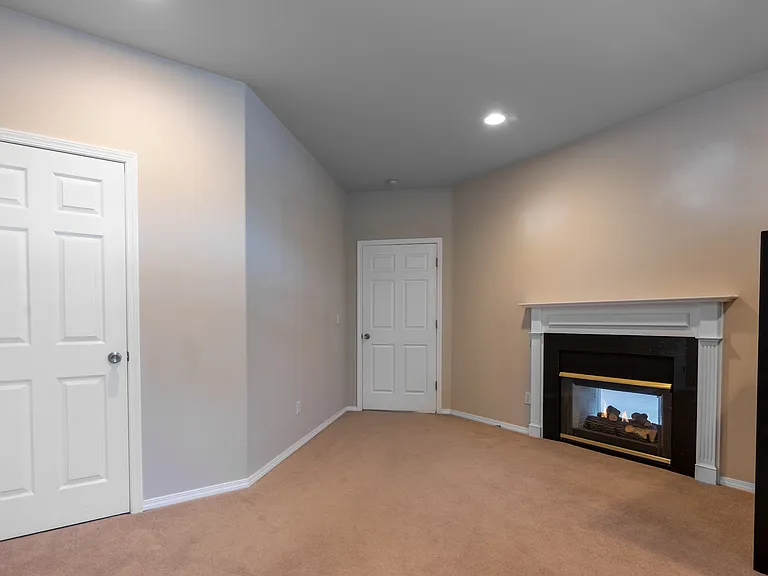 17608 Panorama Blvd E — Photo 9